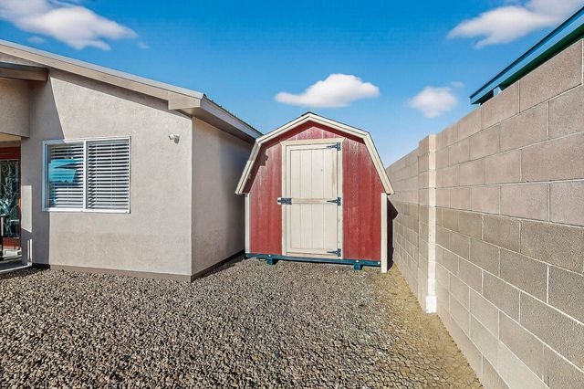 6966 Clark Hills Drive NE, Rio Rancho, NM 87144