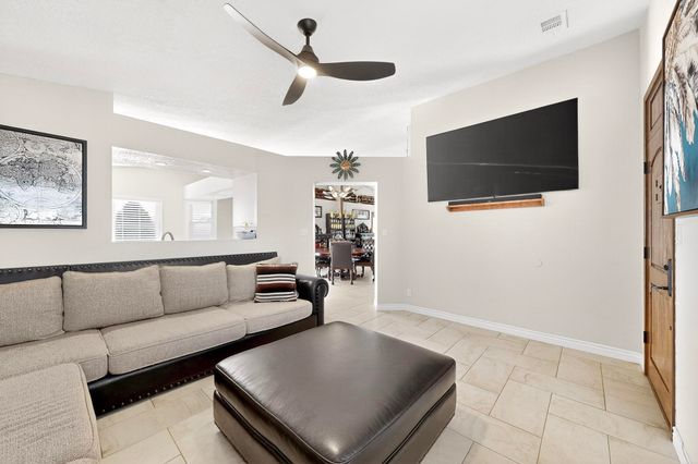 6966 Clark Hills Drive NE, Rio Rancho, NM 87144