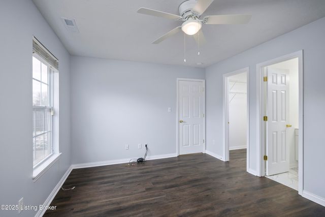 4509 Shelvis Dr, Louisville, KY 40216