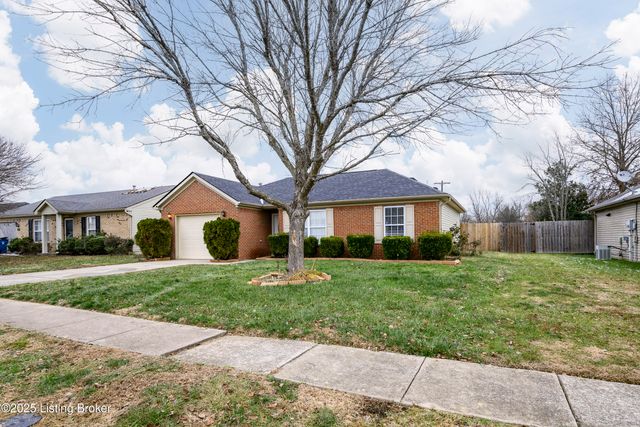 4509 Shelvis Dr, Louisville, KY 40216