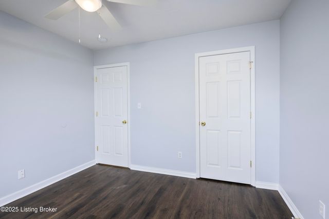 4509 Shelvis Dr, Louisville, KY 40216