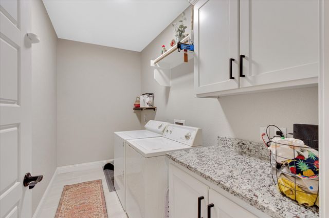1001 N Oak Trail, Weatherford, TX 76085