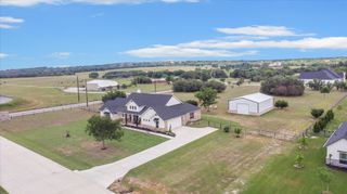 1001 N Oak Trail, Weatherford, TX 76085