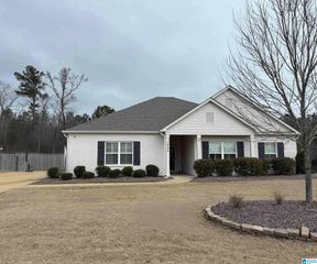 1089 MOUNTAIN LAUREL CIRCLE, Moody, AL 35004