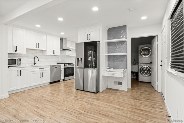 14370 Pearl Street, Southgate, MI 48195