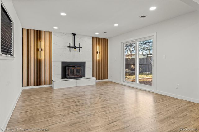 14370 Pearl Street, Southgate, MI 48195