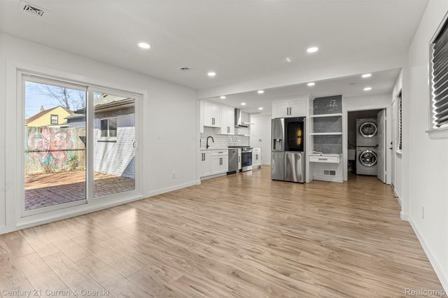 14370 Pearl Street, Southgate, MI 48195