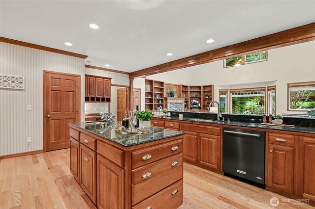 19510 223rd Avenue NE, Woodinville, WA 98077