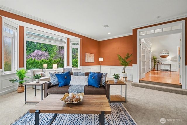 19510 223rd Avenue NE, Woodinville, WA 98077