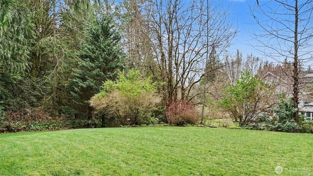 19510 223rd Avenue NE, Woodinville, WA 98077
