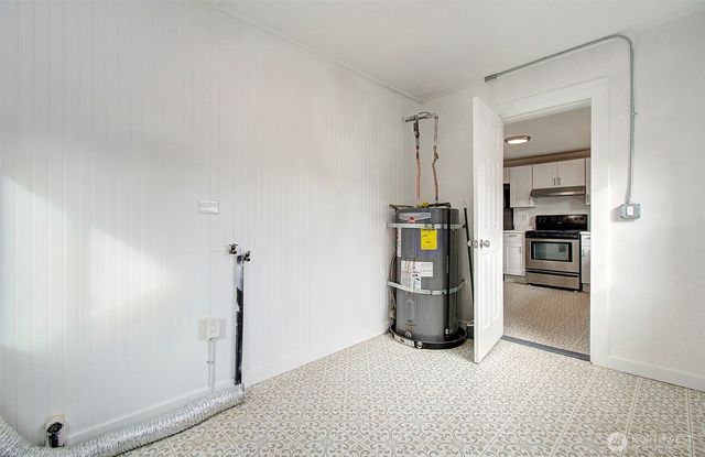 816 Coweeman Lane, Kelso, WA 98626