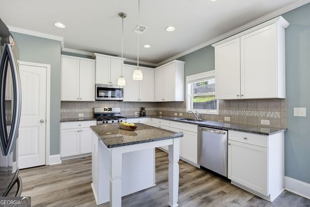 550 Red Fox Drive, Dallas, GA 30157
