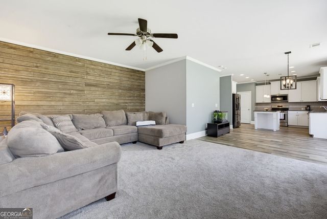 550 Red Fox Drive, Dallas, GA 30157