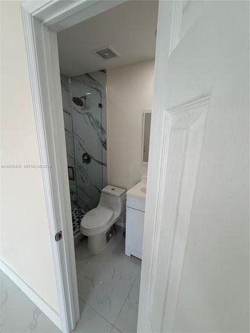 11690 SW 185th St 1, Miami, FL 33157