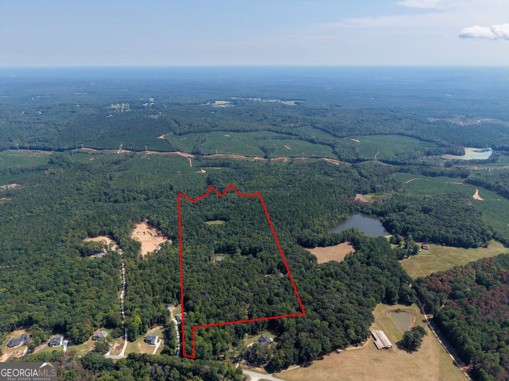 1620 Cross Plains Hulett Road, Carrollton, GA 30116