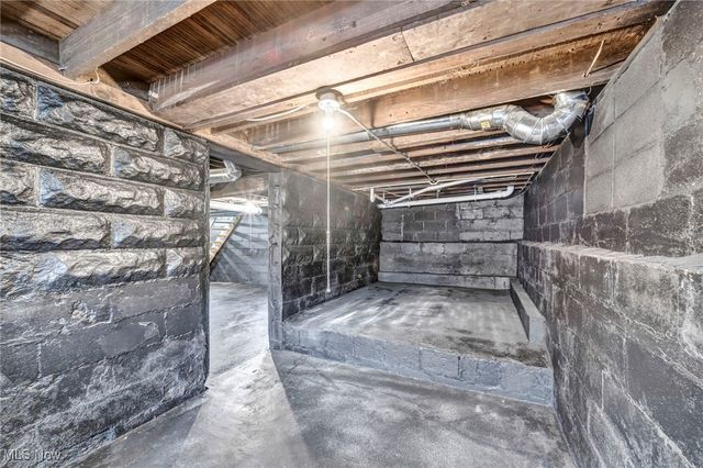 4149 E 135th, Cleveland, OH 44105