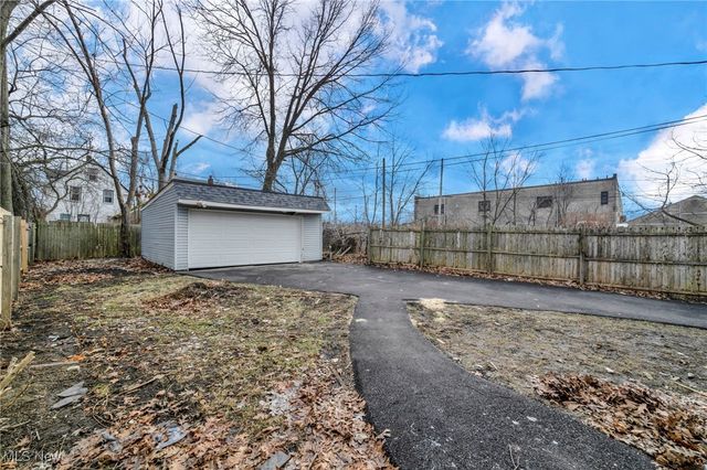 4149 E 135th, Cleveland, OH 44105