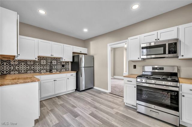 4149 E 135th, Cleveland, OH 44105