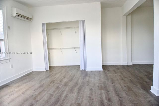 501 SW 6th Ct 326, Miami, FL 33130