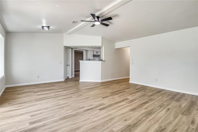 1304 Greenfield Drive, Edmond, OK 73012