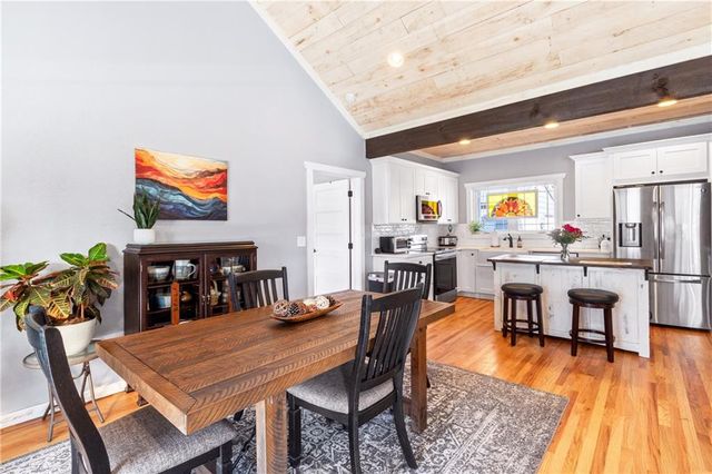 18 Shady Grove Lane, Blue Ridge, GA 30513