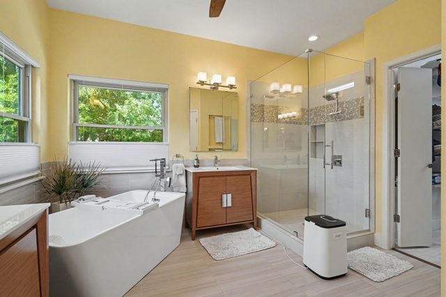 4166 Fair Oaks Drive, Grapevine, TX 76051