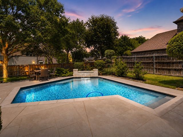 4166 Fair Oaks Drive, Grapevine, TX 76051