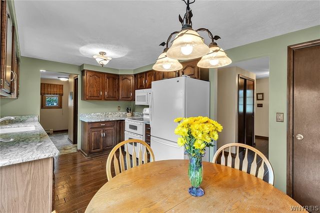 619 Lake Avenue, Lancaster, NY 14086