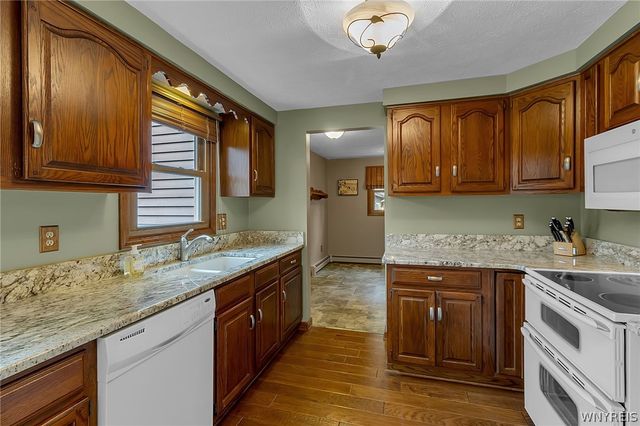 619 Lake Avenue, Lancaster, NY 14086