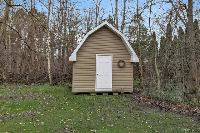 619 Lake Avenue, Lancaster, NY 14086