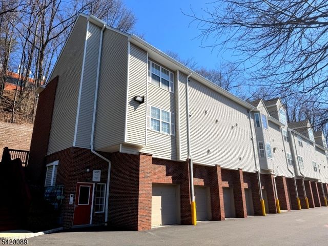 4101 SCHINDLER LANE, Wayne Twp., NJ 07470