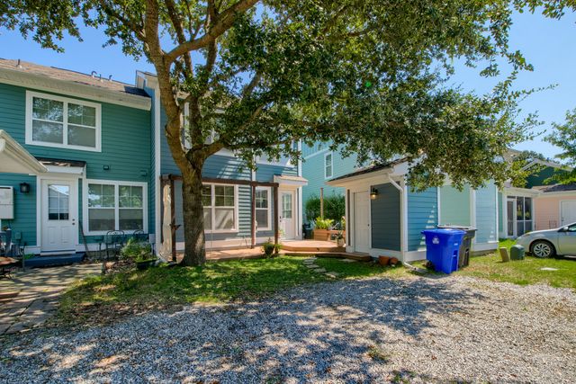 5124 E Liberty Park Circle, North Charleston, SC 29405