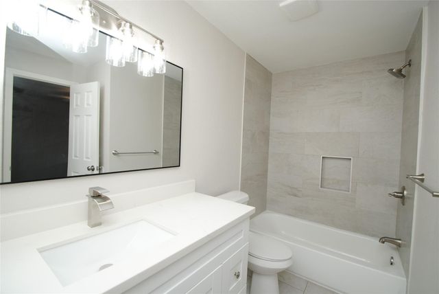 2515 Yoakum Boulevard 11, Houston, TX 77006