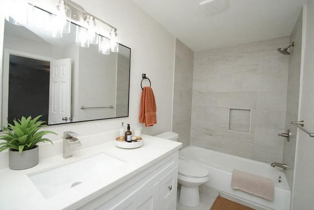 2515 Yoakum Boulevard 11, Houston, TX 77006