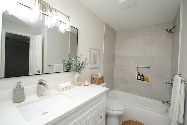 2515 Yoakum Boulevard 11, Houston, TX 77006