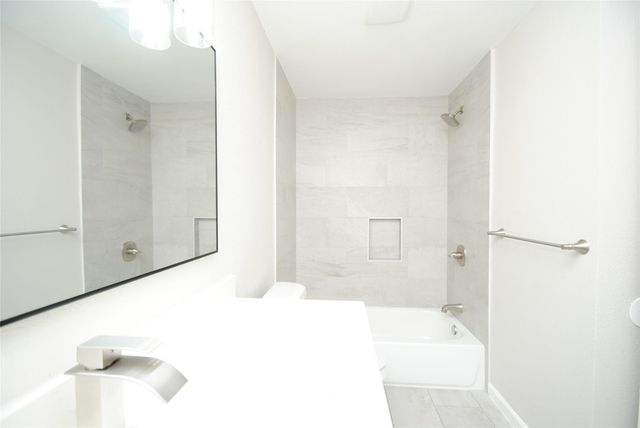 2515 Yoakum Boulevard 11, Houston, TX 77006