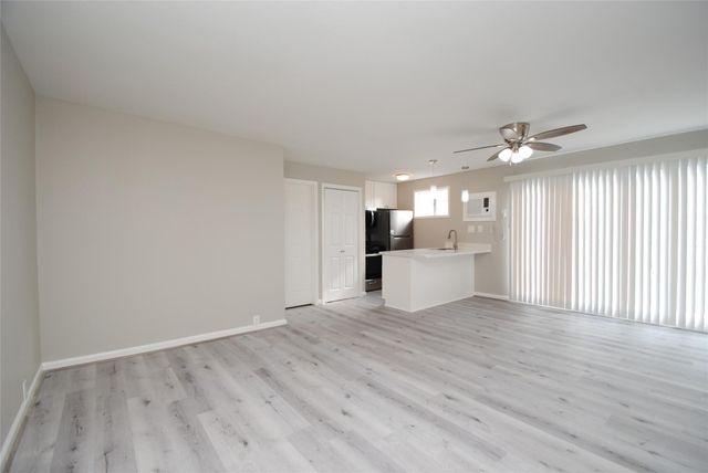 2515 Yoakum Boulevard 11, Houston, TX 77006