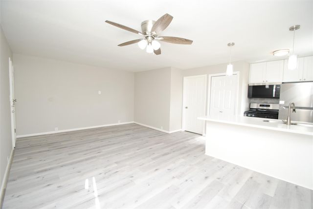 2515 Yoakum Boulevard 11, Houston, TX 77006