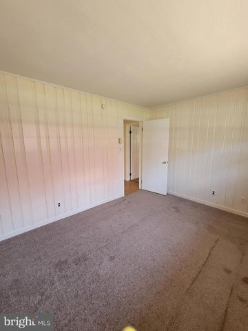 2671 EGYPT RD, Audubon, PA 19403
