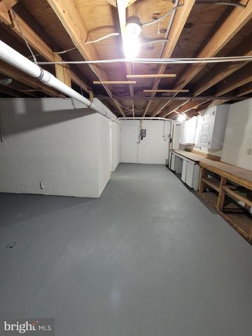 2671 EGYPT RD, Audubon, PA 19403