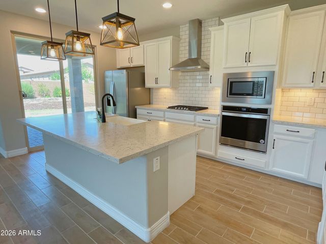 13648 N 144th Drive, Surprise, AZ 85379