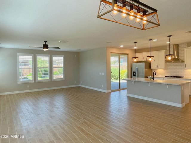 13648 N 144th Drive, Surprise, AZ 85379
