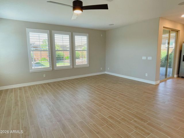 13648 N 144th Drive, Surprise, AZ 85379