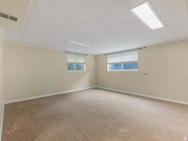 1204 E IRIS LN, Millcreek, UT 84106