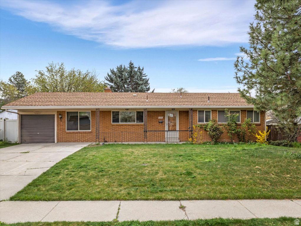 1204 E IRIS LN, Millcreek, UT 84106