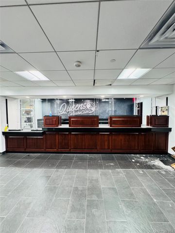 30-75 Steinway Street, Astoria, NY 11103