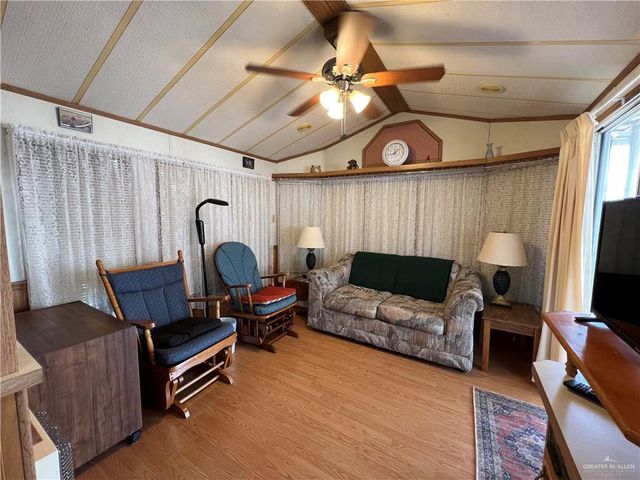 215 S Valley View Road, Donna, TX 78537