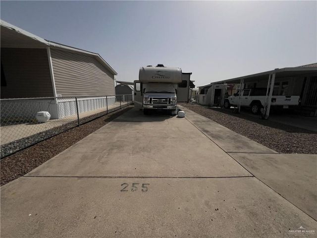 215 S Valley View Road, Donna, TX 78537