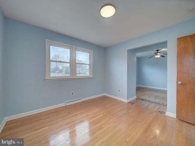 10524 DEACON RD, White Plains, MD 20695