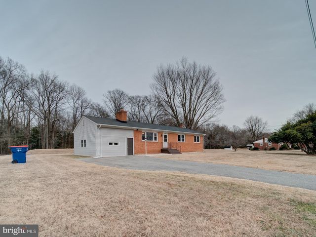 10524 DEACON RD, White Plains, MD 20695